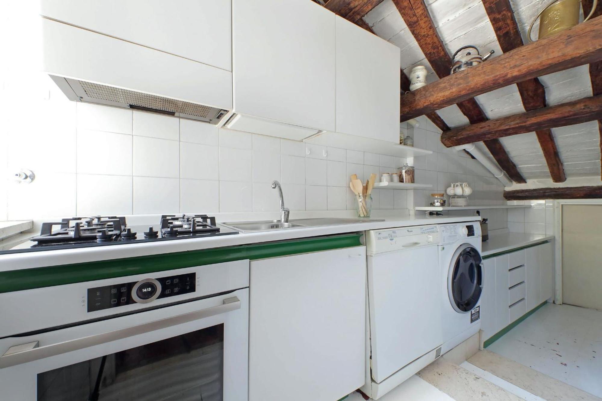 Magical Navona Duplex With Terrace By Halldis Roma
